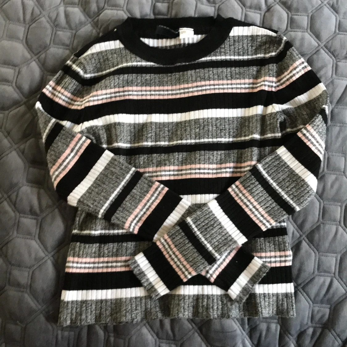 Randig tröja med reflat material - 90