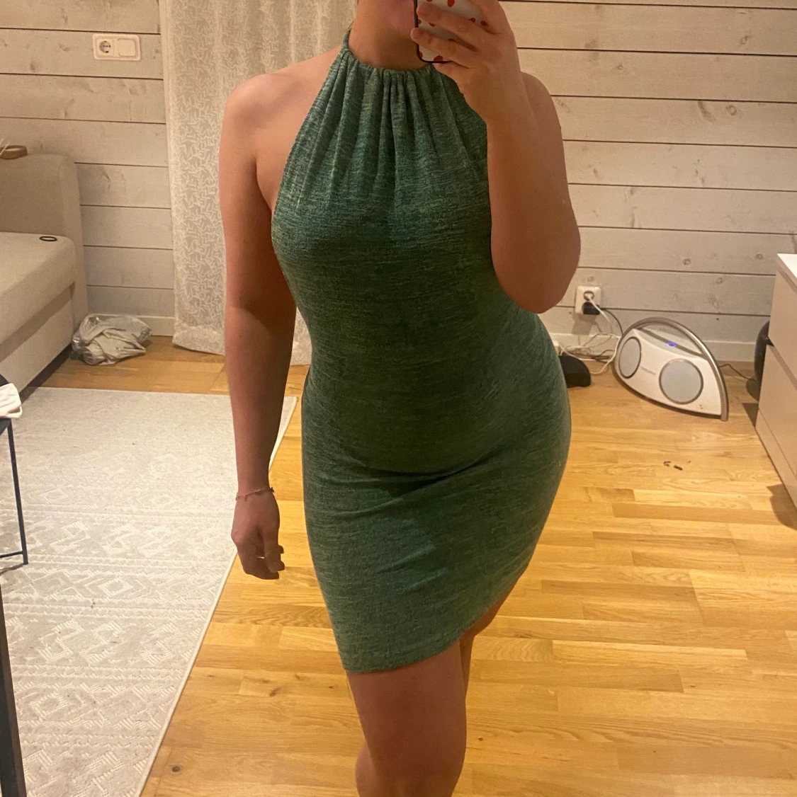 Grön melerad klänning