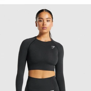 Gymshark top - Säljer denna topp från gymshark då den inte kommer till användning! Inga defekter eller liknande! 