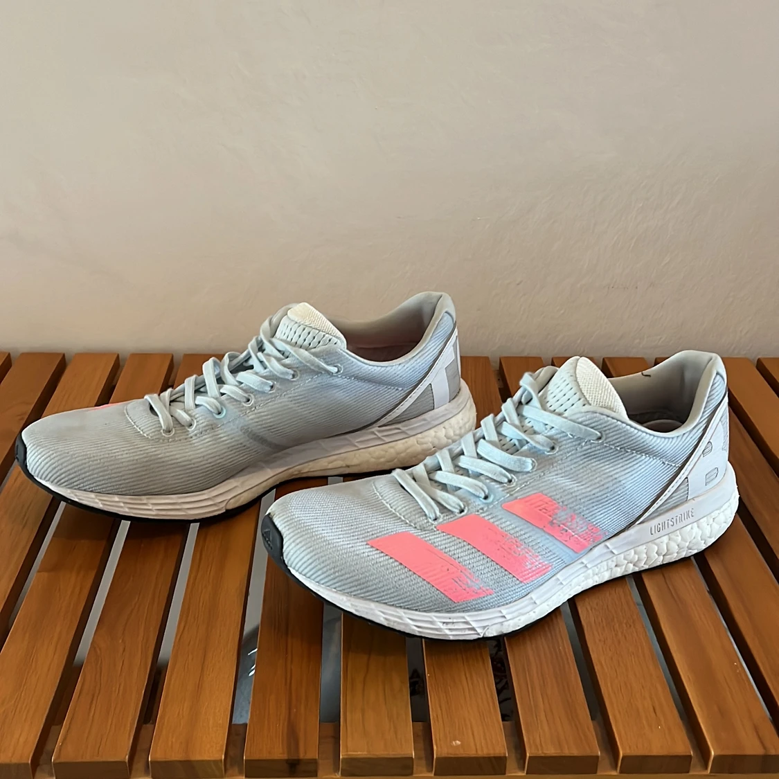 Adidas löparskor Lightstrike storlek 39 