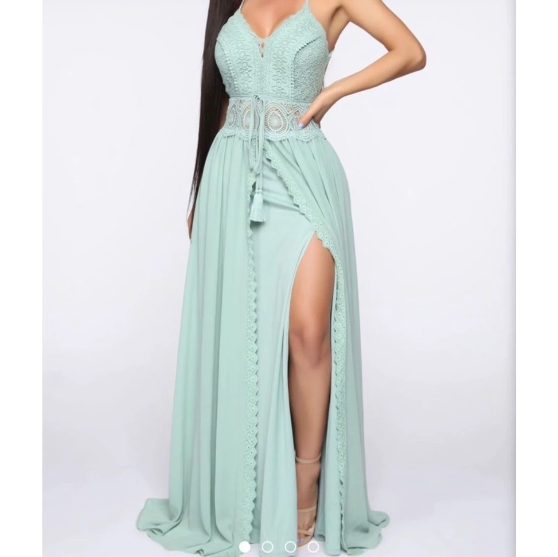 Klänning från FashionNova, storlek XS.