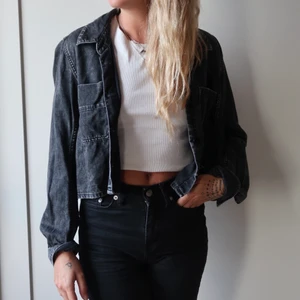 Jeansskjorta - Frakt tillkommer 