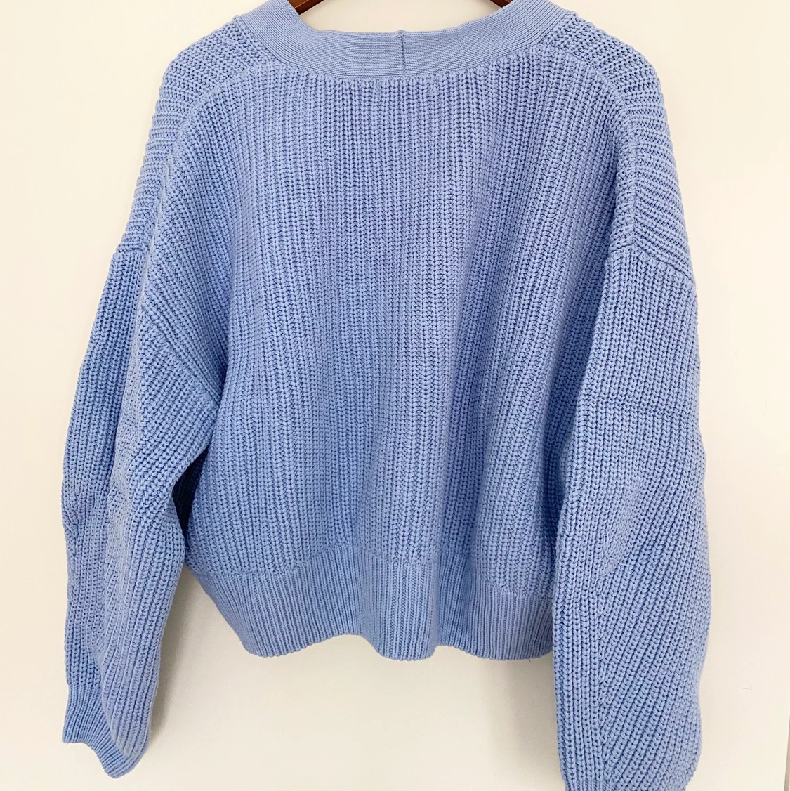 Blå stickad kofta - 91