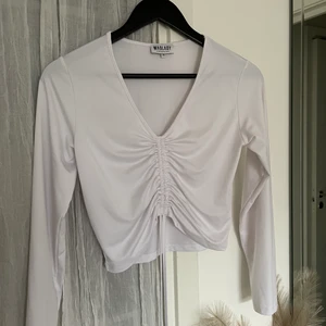 Vit magtröja  - Magtröja ifrån madlady 