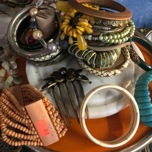 Blandat - Blandat accessoarer  st/7:-  hår kläm st 3:-