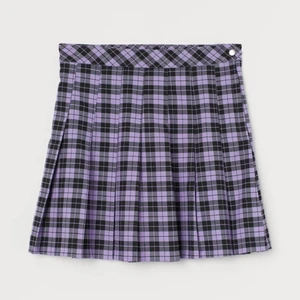 lila rutig kjol  - superfin rutig kjol från H&M som jag aldrig har använt! 