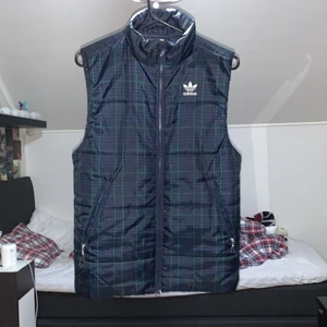 Väst - Xs passar även S