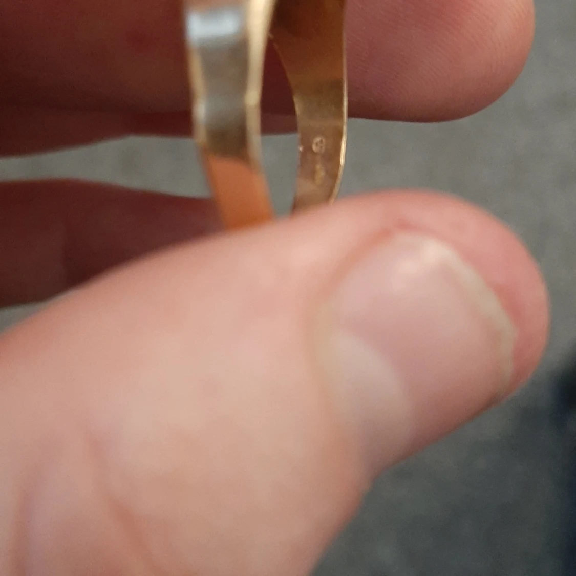14 karta guld ring - 90