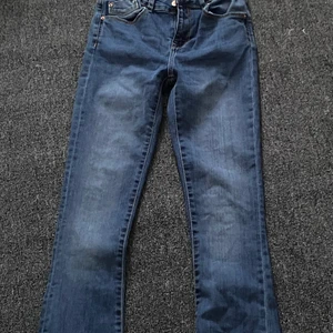 Lager 157 jeans  - Det är lite utsvängda där nere som är så fint💗