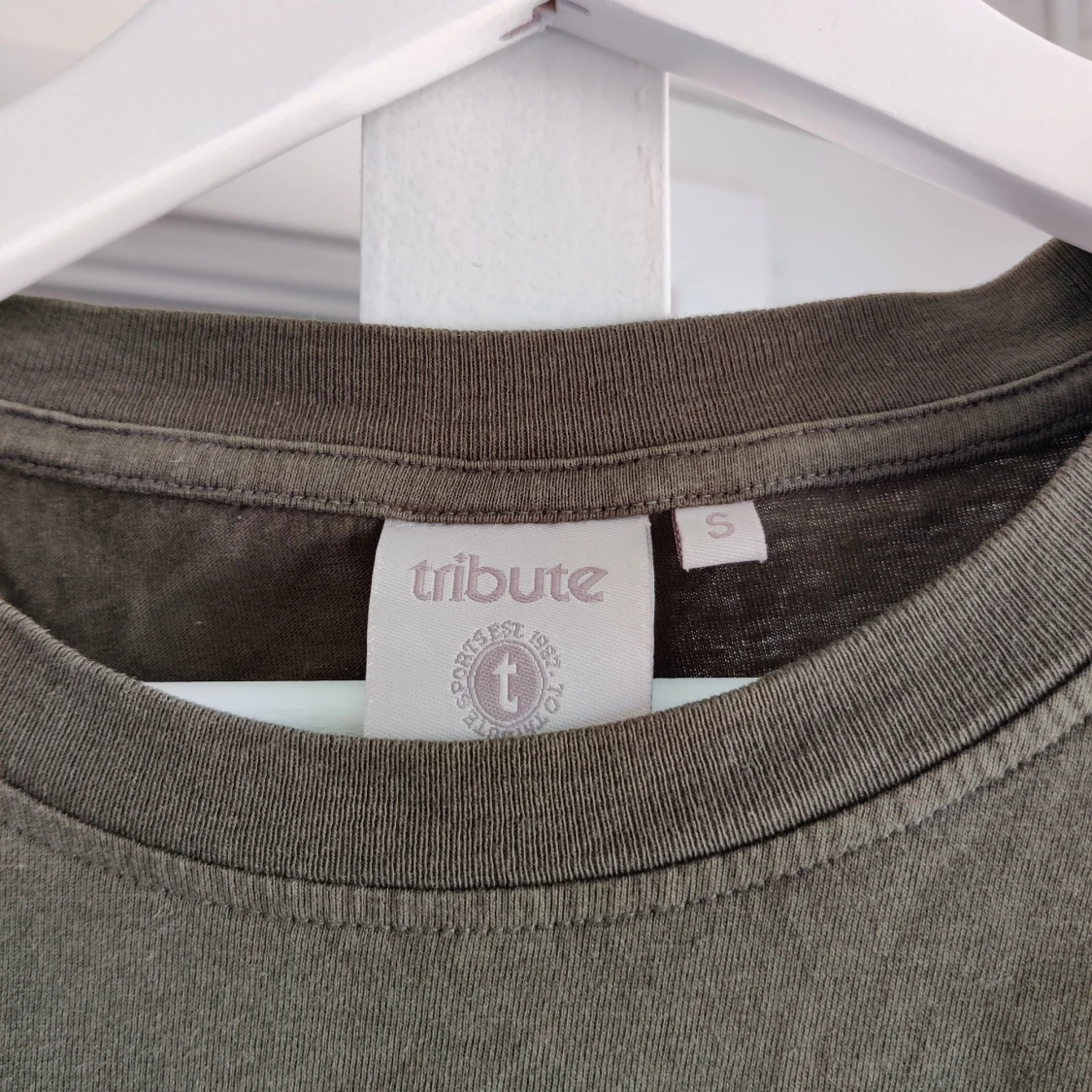 Mörkgrön tröja - 91