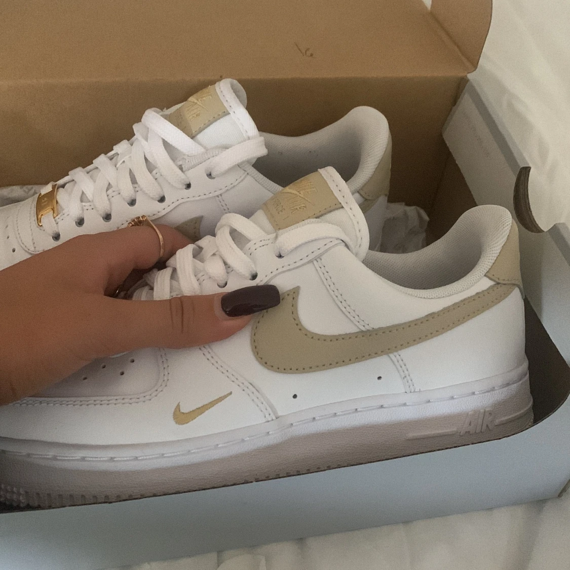 INTRESSEKOLL Nike air forces 1 beige - 90