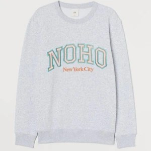 Grå sweatshirt - Såld!