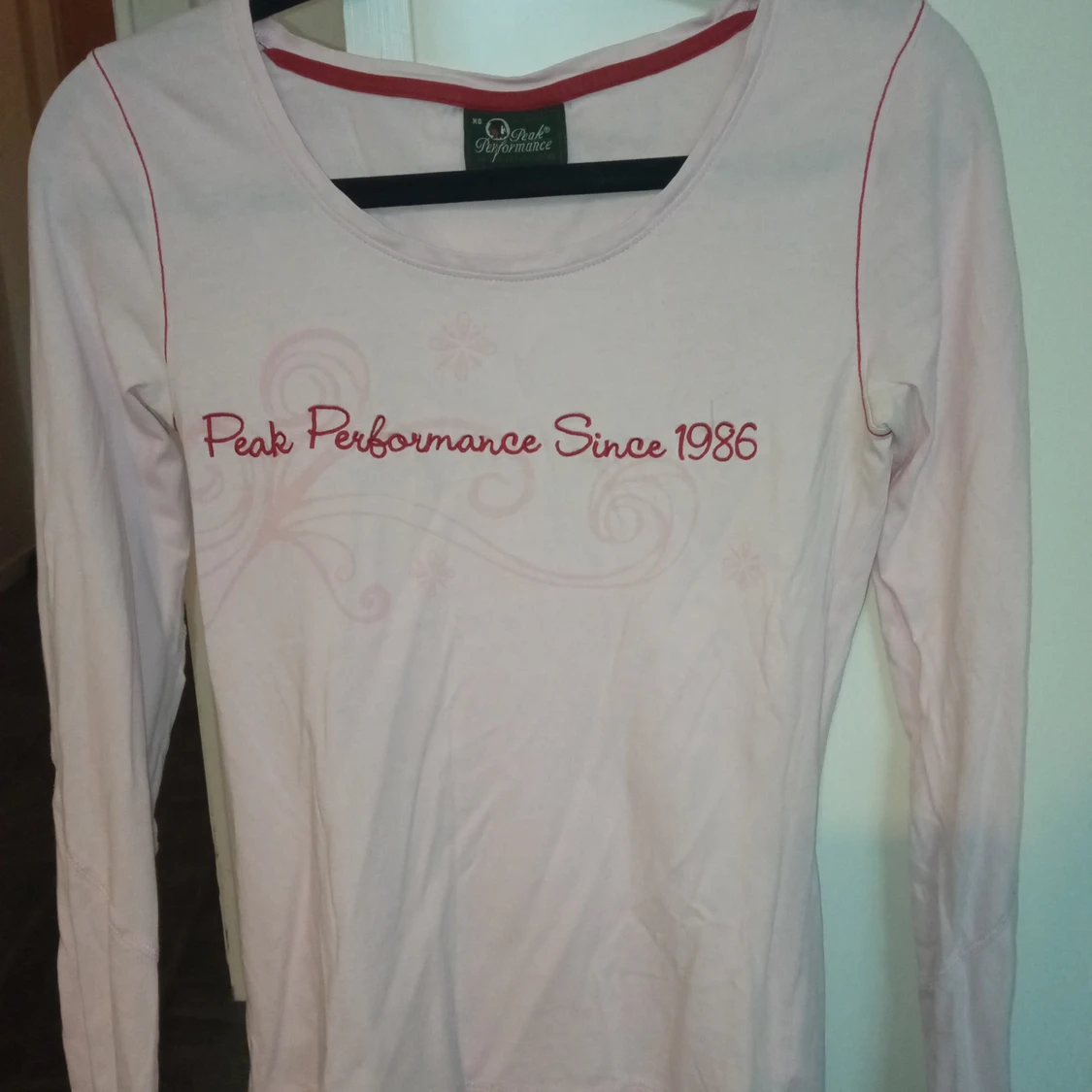 Peak Performance tröja XS