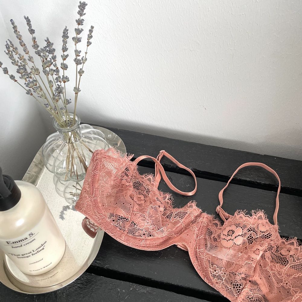 Bralette i spets - Nelly | Plick Second Hand