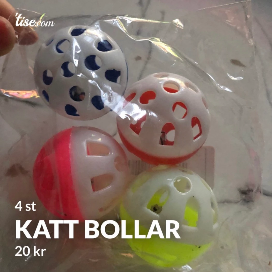 Leksaker till katter - bollar
