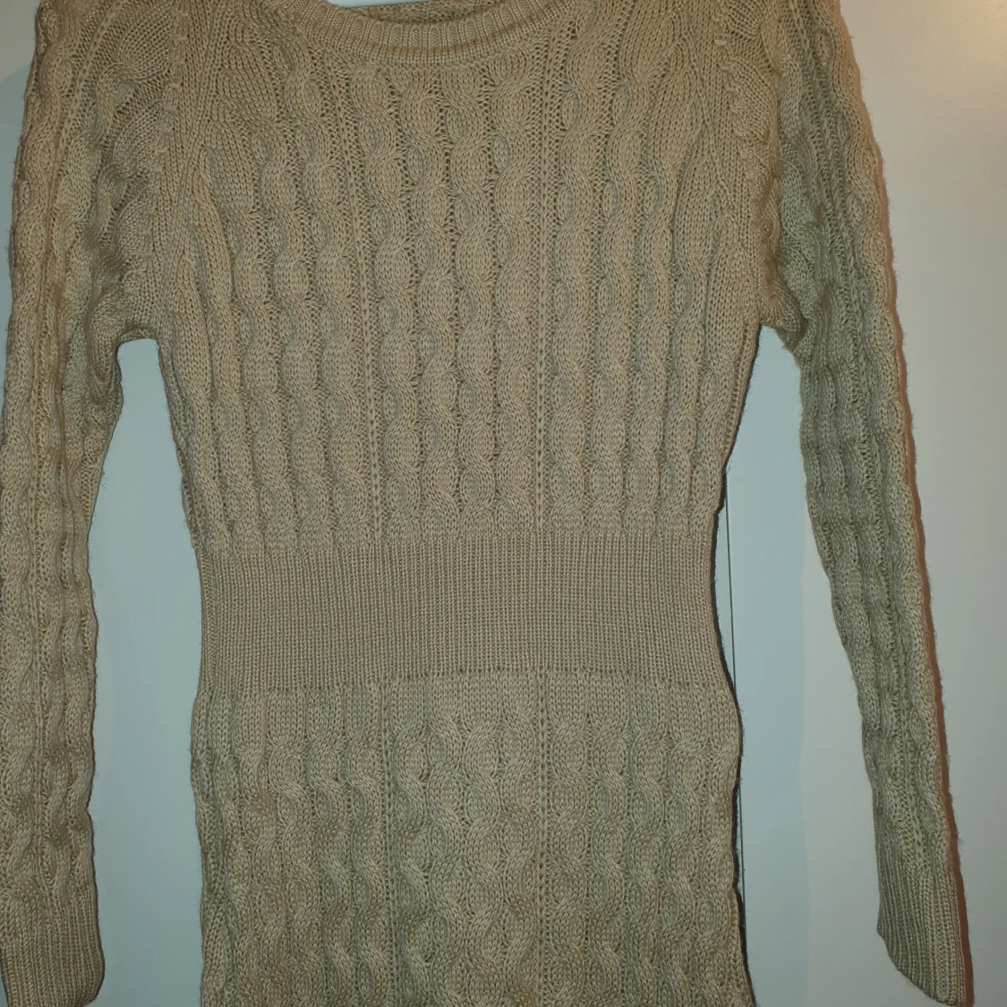 Stickad klänning  - 91