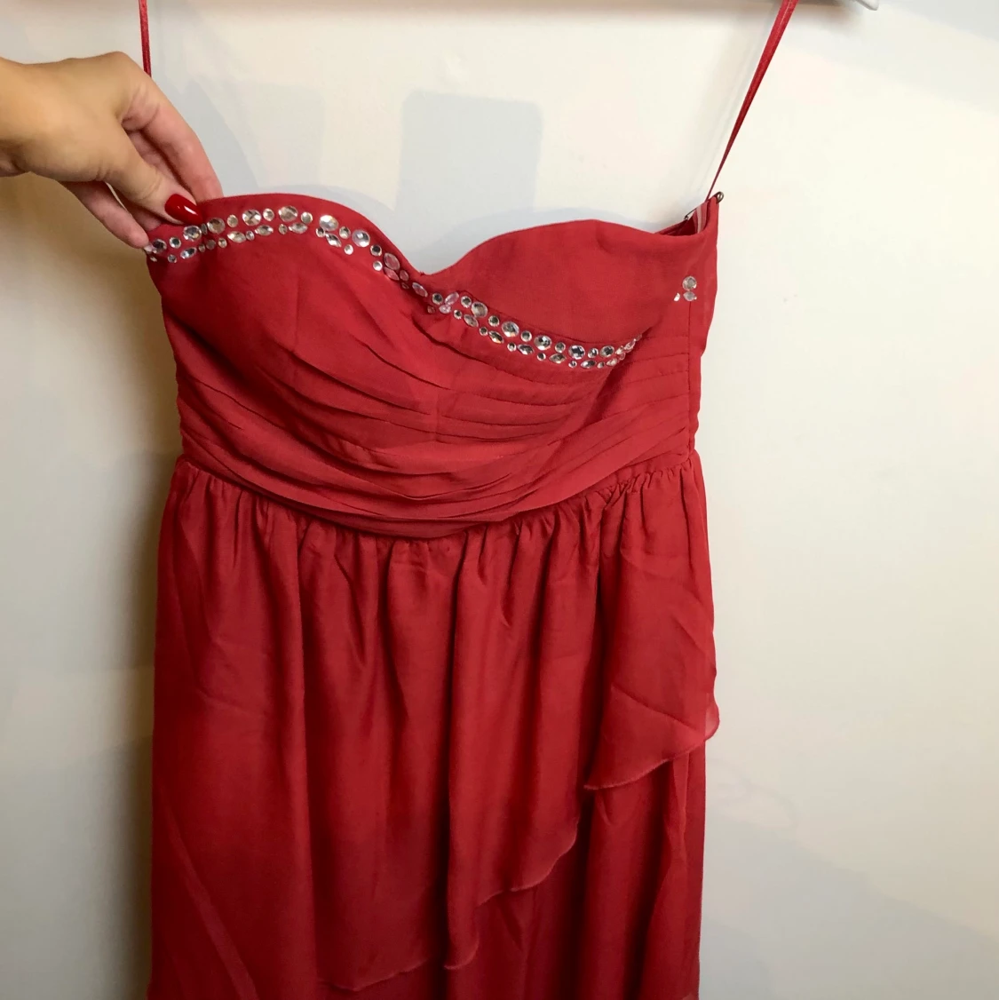 Röd klänning