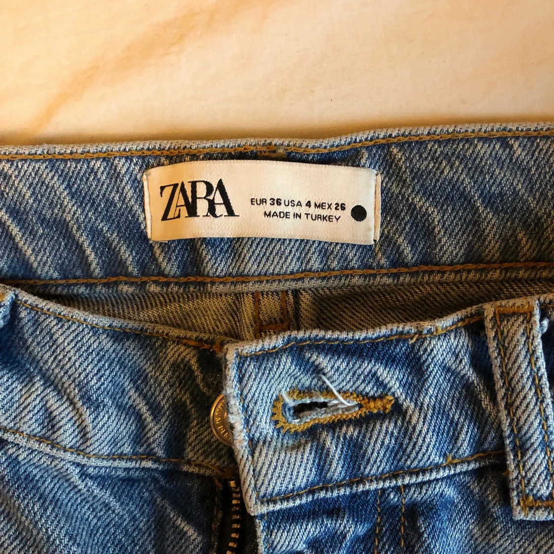Zara jeans straight 