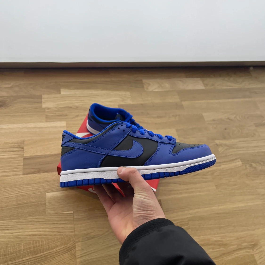Nike dunk low hyper cobalt gs - 90