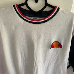 Ellesse tröja oversize  - Ellesse tröja