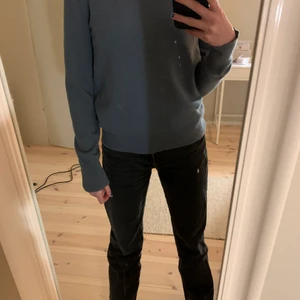 Kashmir tröja - Säljer min sparsamt använda Kashmir tröja från Uniqlo. ❤️