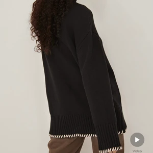 Amalie Star x NA-KD, stickad tröja  - Stickad tröja i kollektion med Amalie Star x NA-KD, storlek xxs, skriv privat för egna bilder ⚡️300kr + frakt