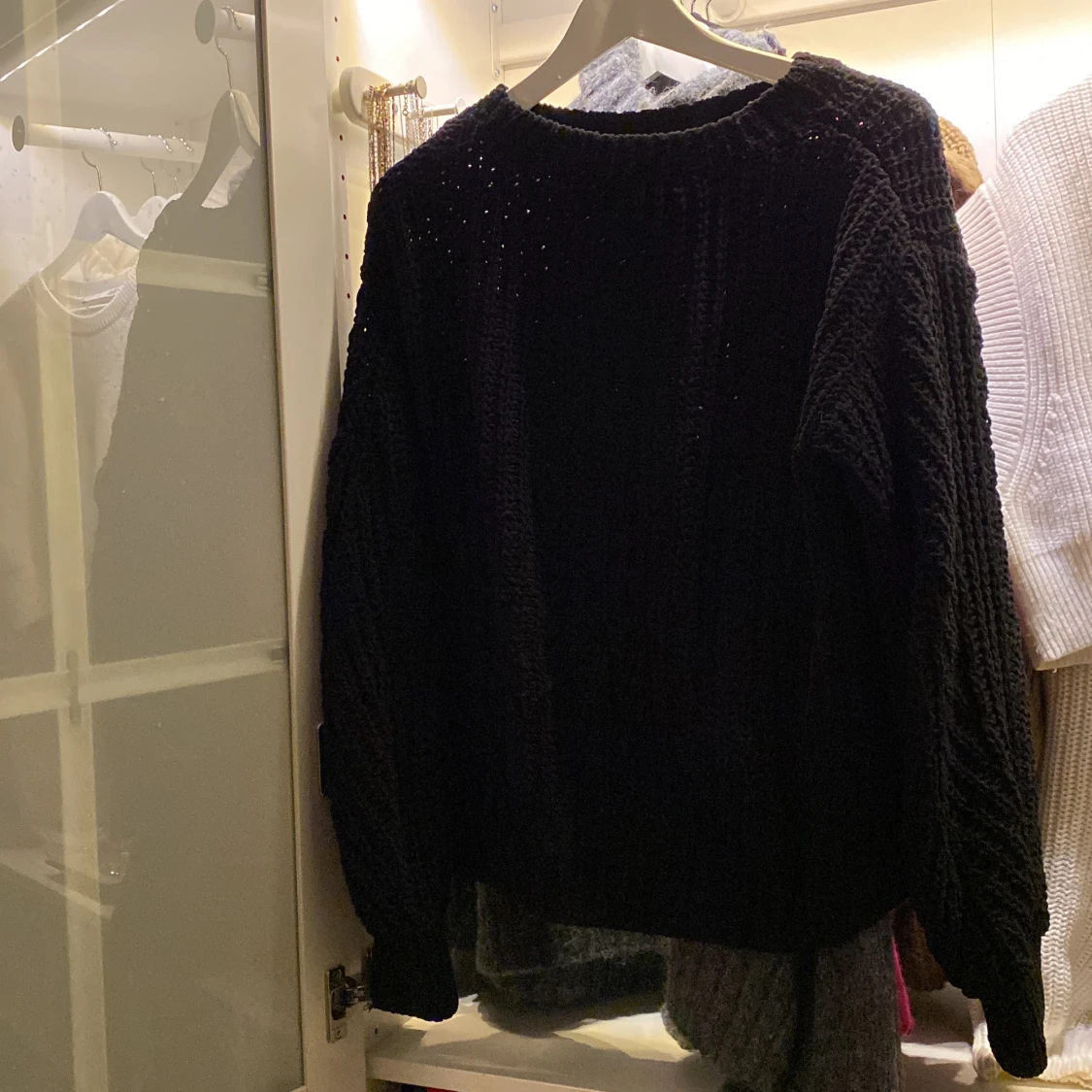 Stickad tröja