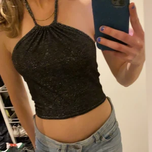 Glitter topp - Söt fest topp köpt på plick.