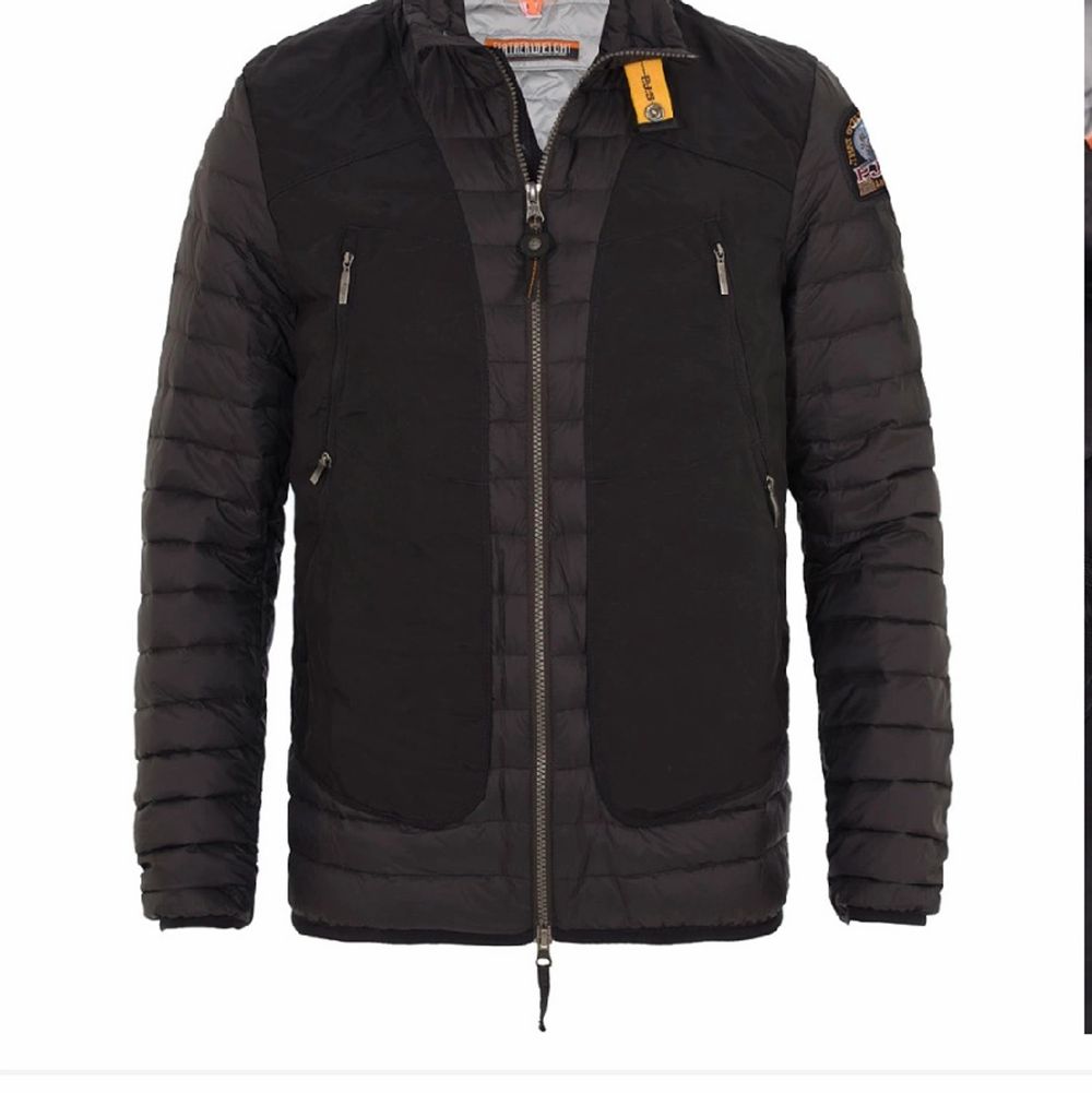 parajumpers featherweight
