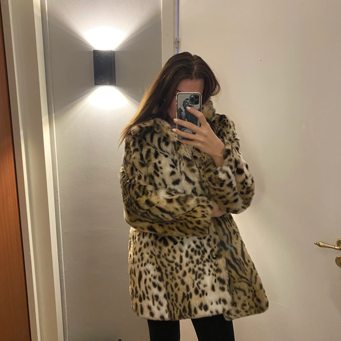 Faux fur leopard