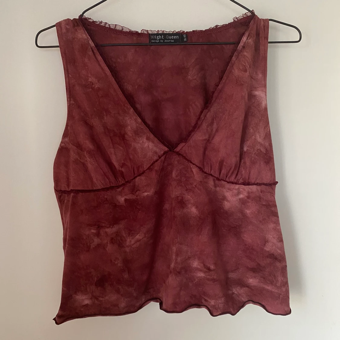 Fint batiklinne med volanger Night Queen storlek 38/40 - 90