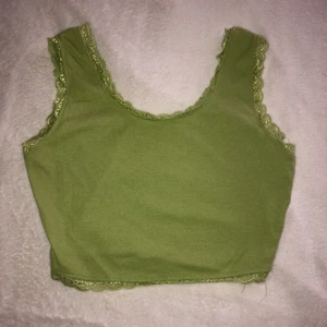 Grönt Linne - Grönt linne från shein. typ aldrig använt.