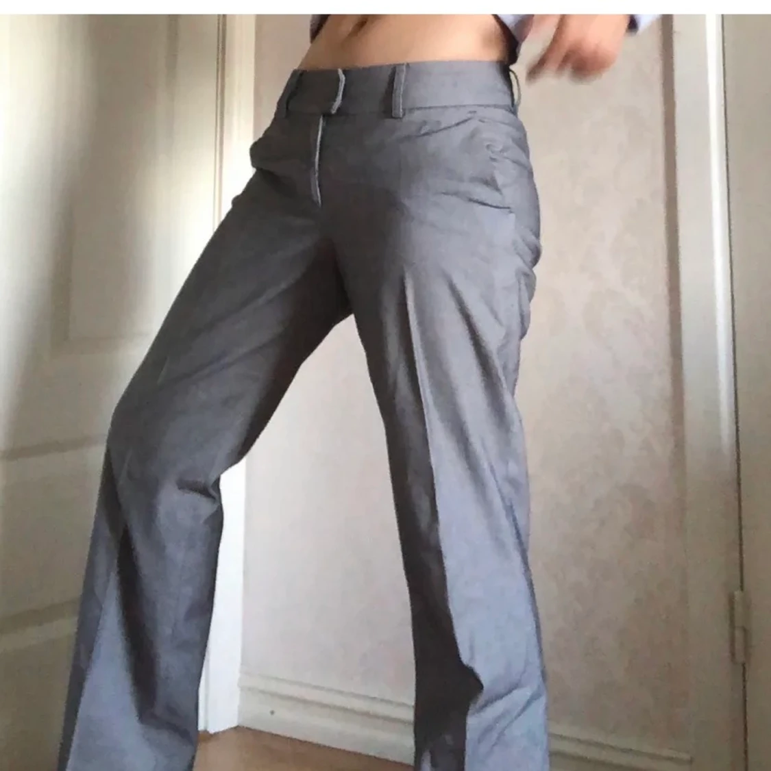 Lågmidjade kostymbyxor - 90