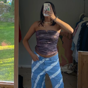 Topp - Bustier/korsett-ish topp! Lila skimrade material! Storlek M❤️ ALDRIG ANVÄND MED LAPP KVAR!! 