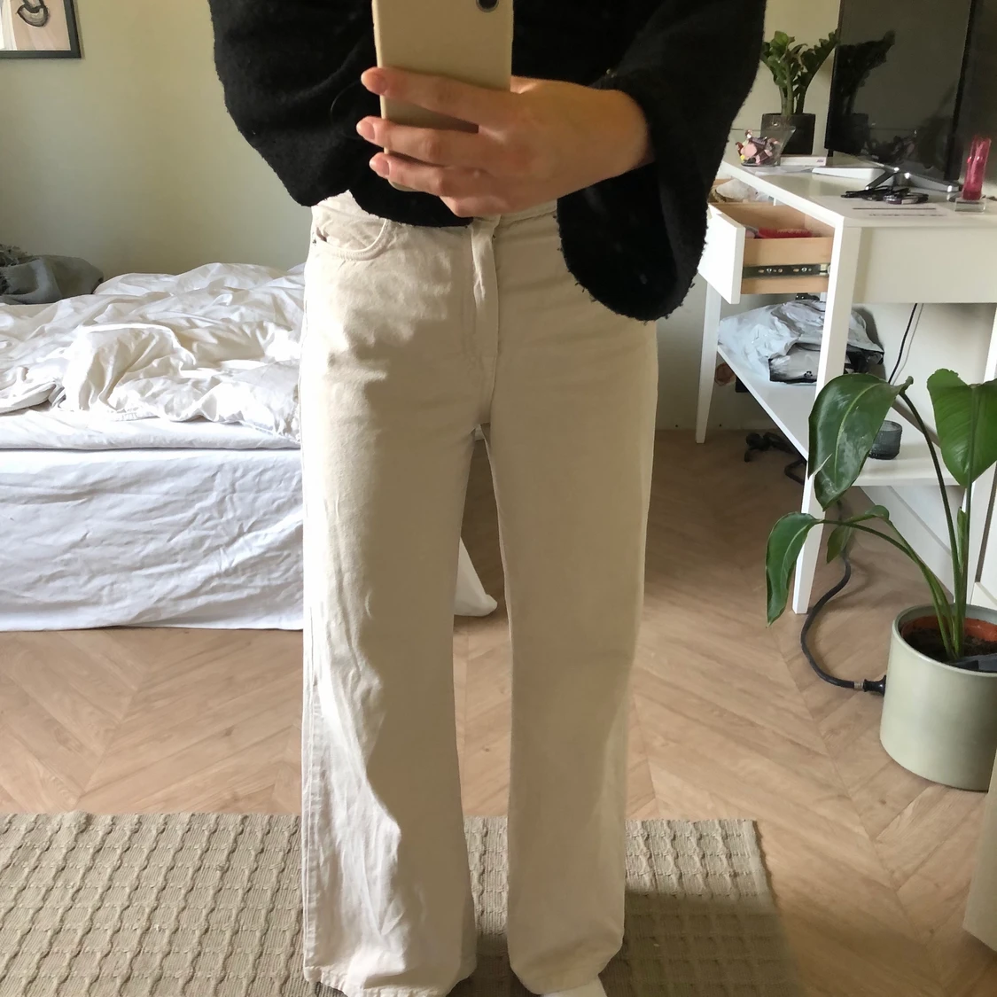 Sjukt snygga beiga byxor