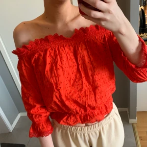 Röd tröja  - Super fin röd topp 