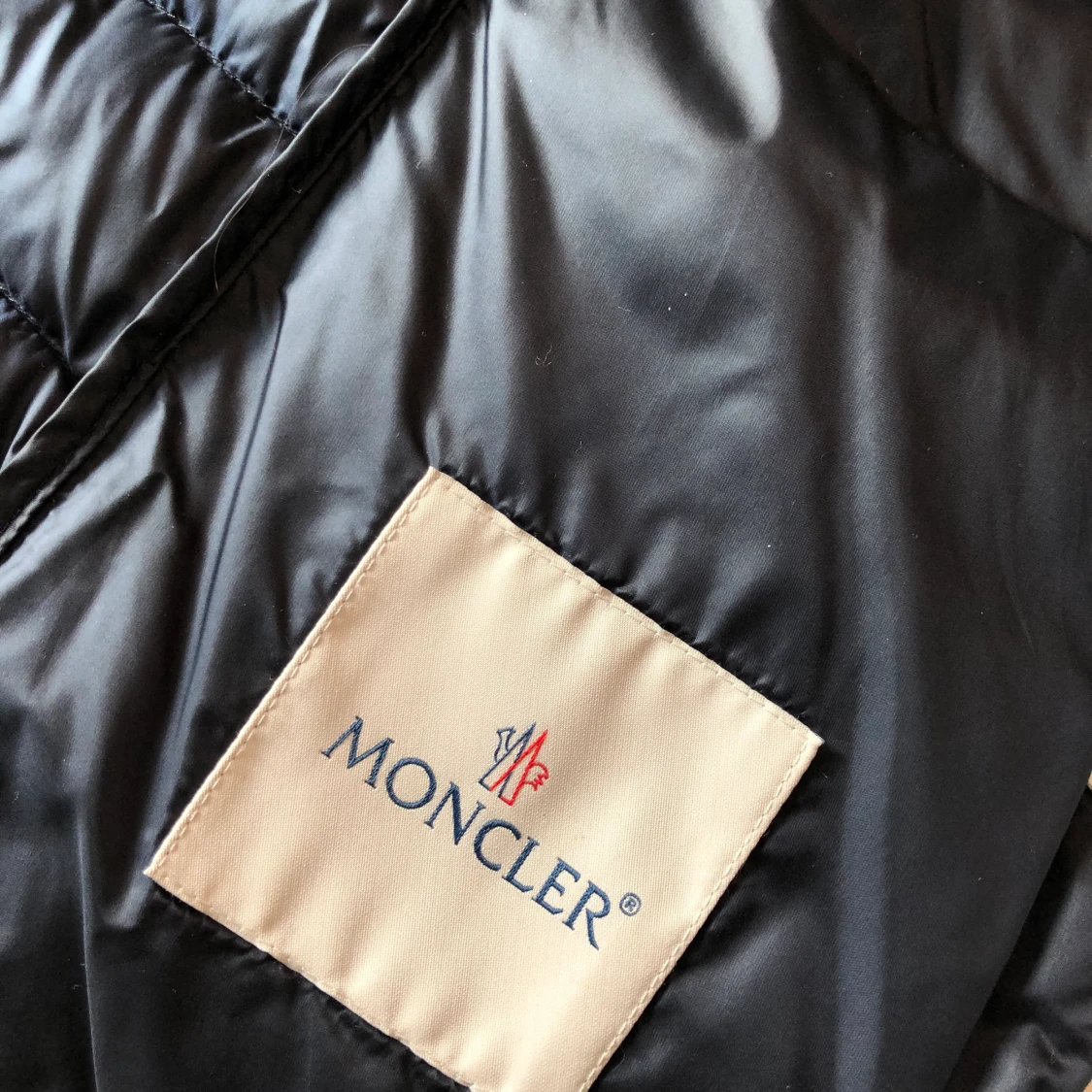 Moncler  - 90