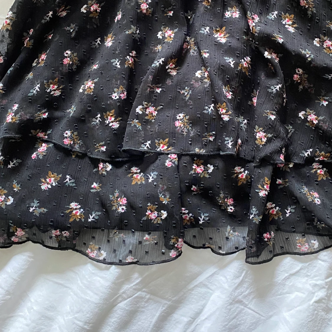 Jätte söt blommig kjol - 90
