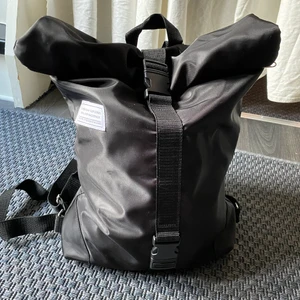 Ryggsäck - Grym till gymmet. Tålig. Justerbara band 