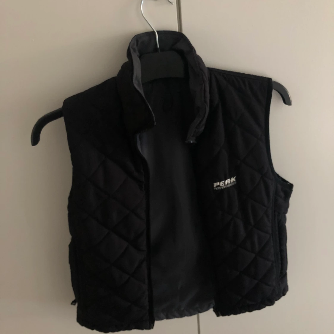 Peak performance väst