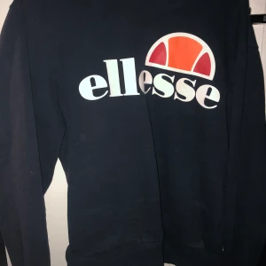 Ellesse tröja  - Bra skick 