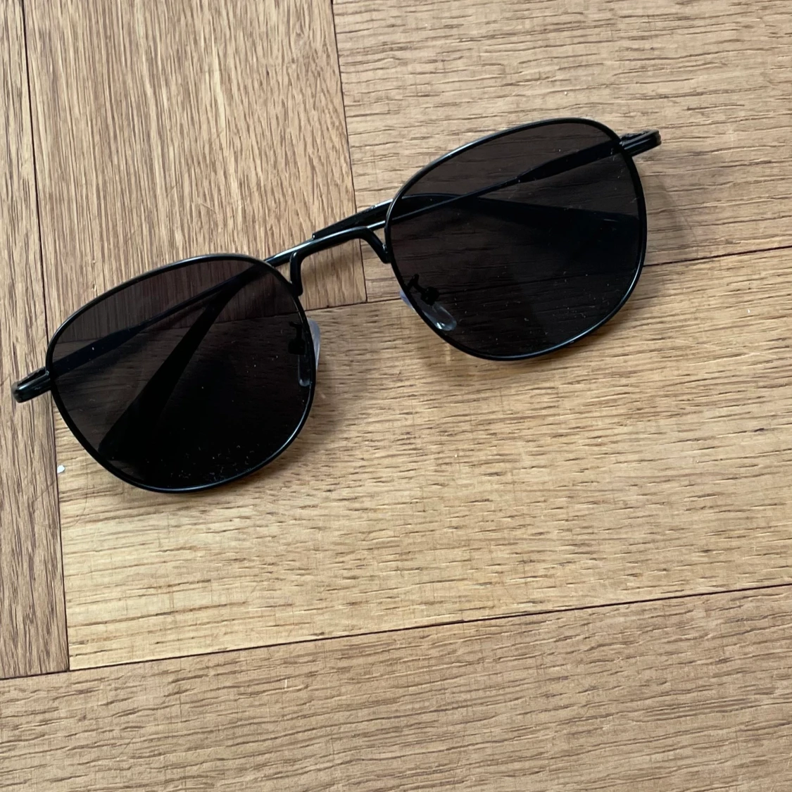 2 x solbriller Kaibosh + ukendt - 90