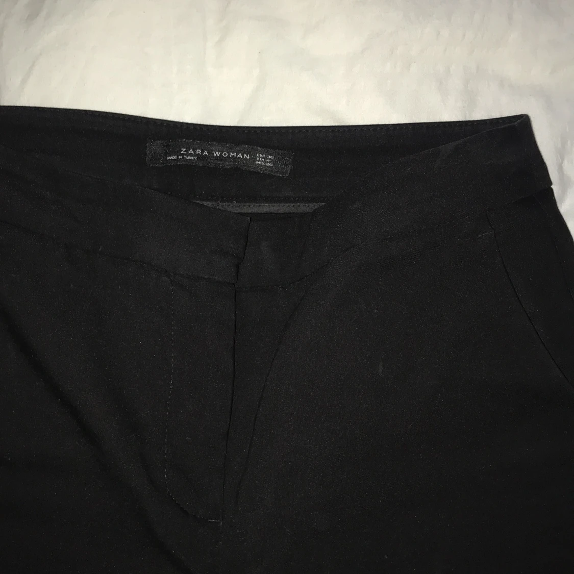 Svarta kostymbyxor  - 91