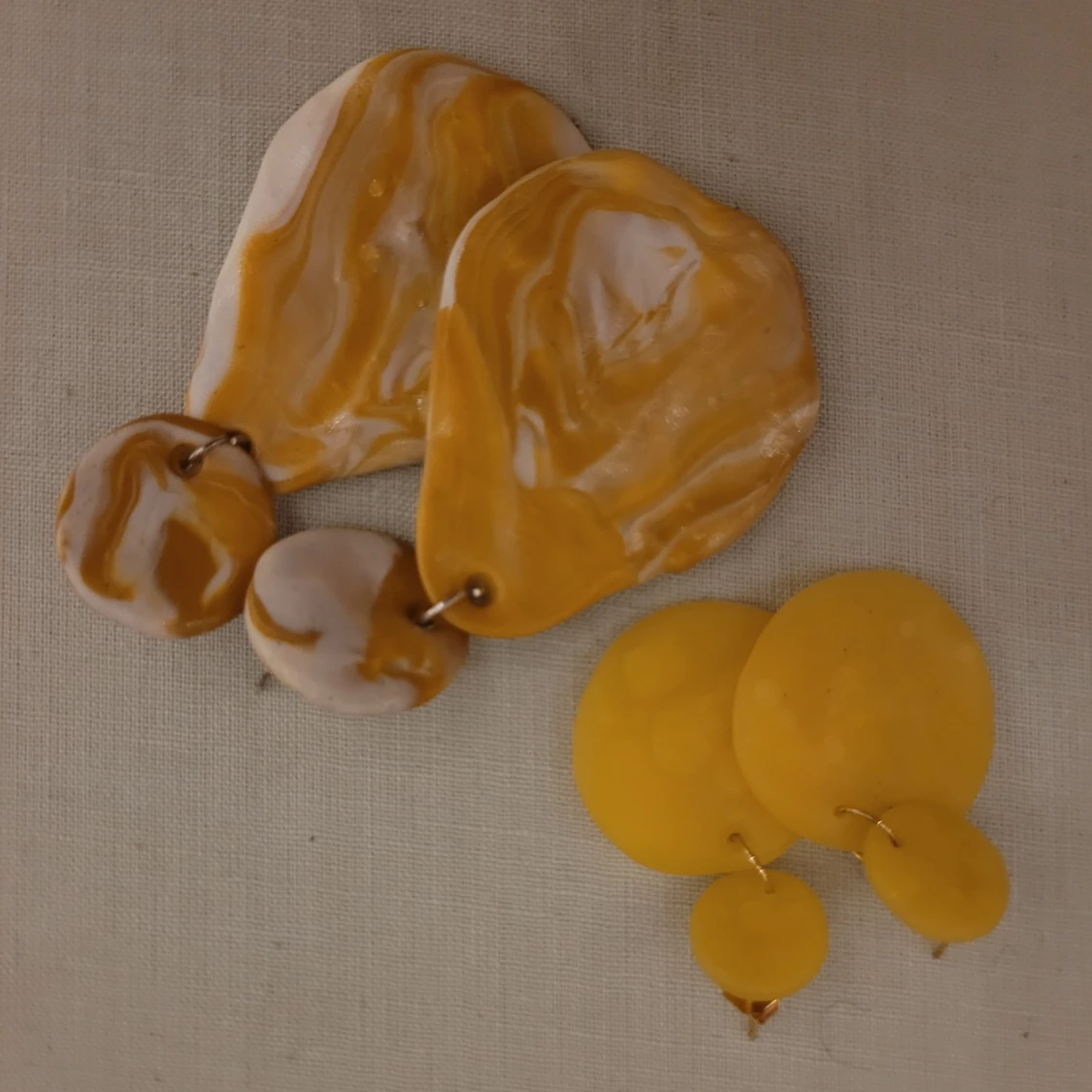 Abstrakta örhängen