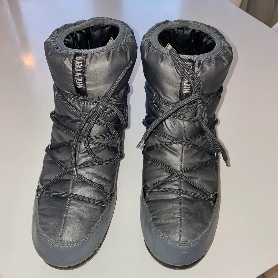Låga moonboots stl 40 - 90