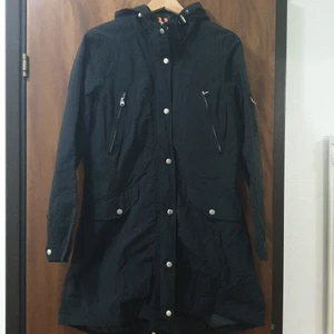 Dam jackor st M och L - Väldigt bra skick som nya 