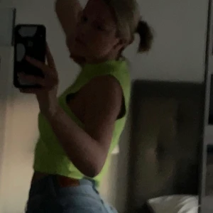 Hm croptop - Neongul croptop från hm.❤️