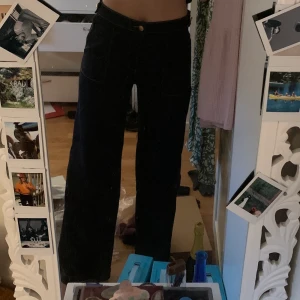 Tygbyxor från trendyol  - mörkblå tygbyxor