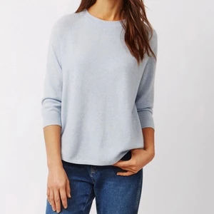 Soft goat tröja  - Säljer min jättefina soft goat tröja som inte kommer till användning längre! Använt sparsamt och ser helt ny ut🤩 Jättefin att ha på sommaren men även på vintern !🙌🏼🤩 Skriv om fler bilder eller frågor !💕 OBS. Köparen står för frakten samt väljer hur tröjan ska skickas✨💕😁🤩