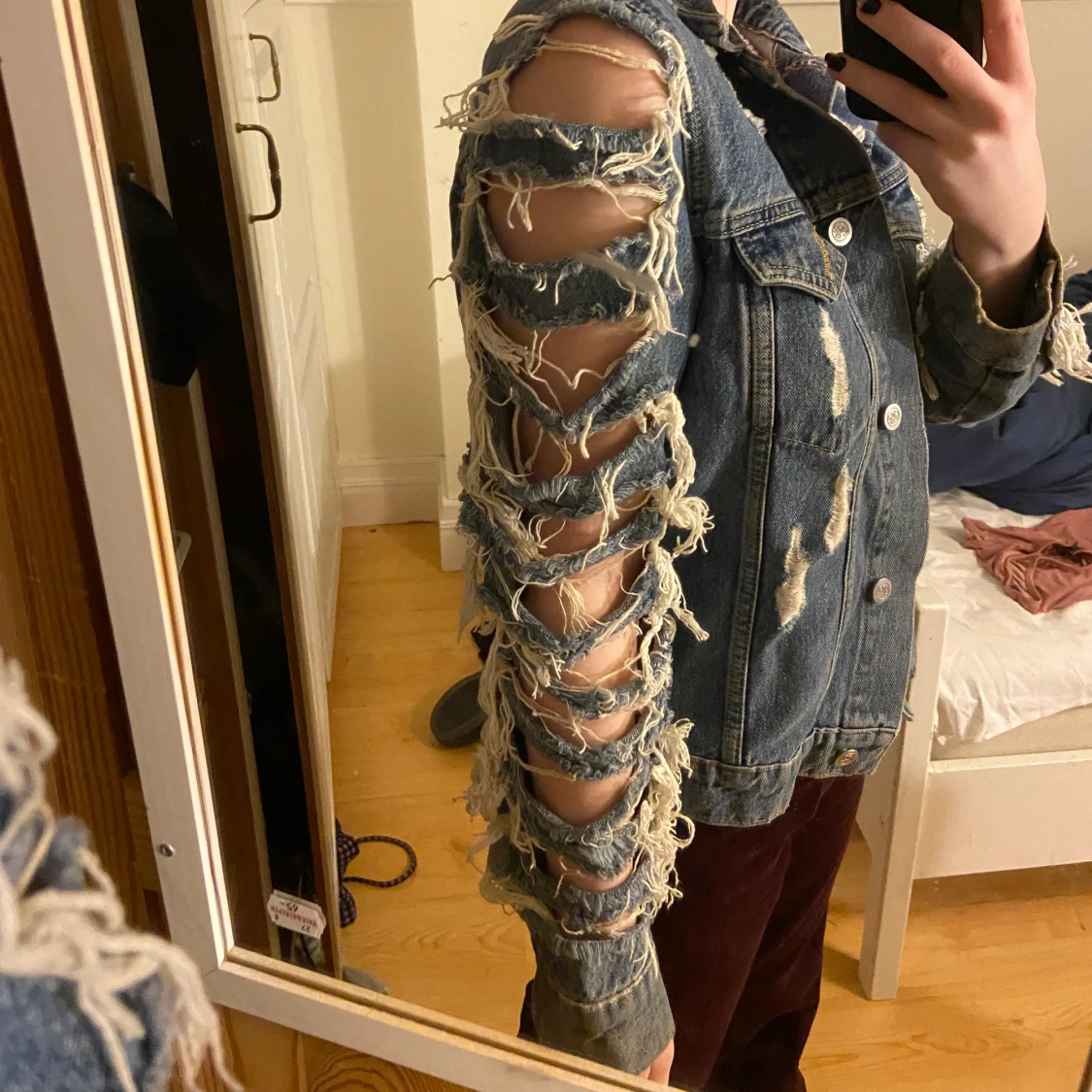 Ripped jeansjacka - 91